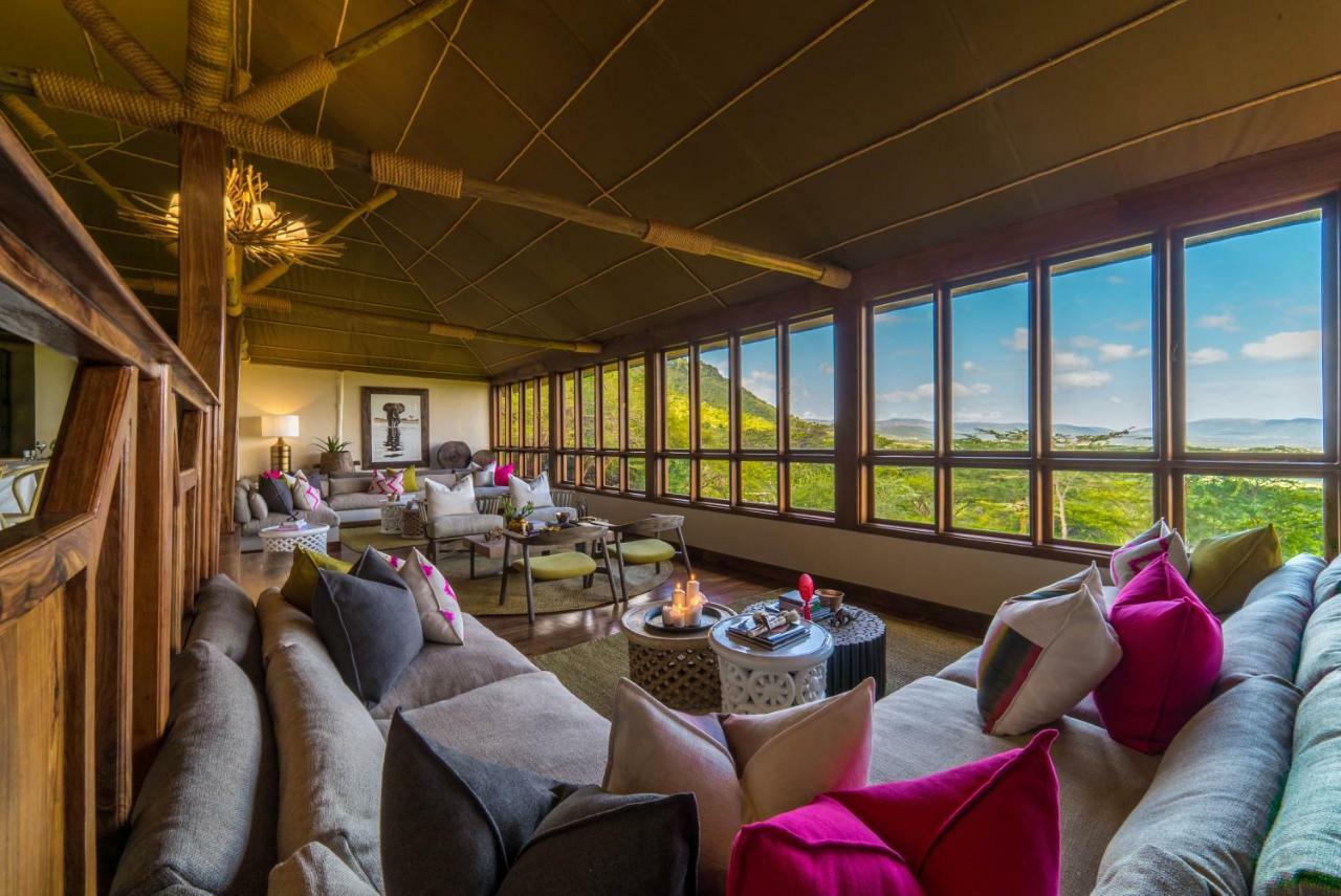 סרנגטי Taasa Lodge מראה חיצוני תמונה