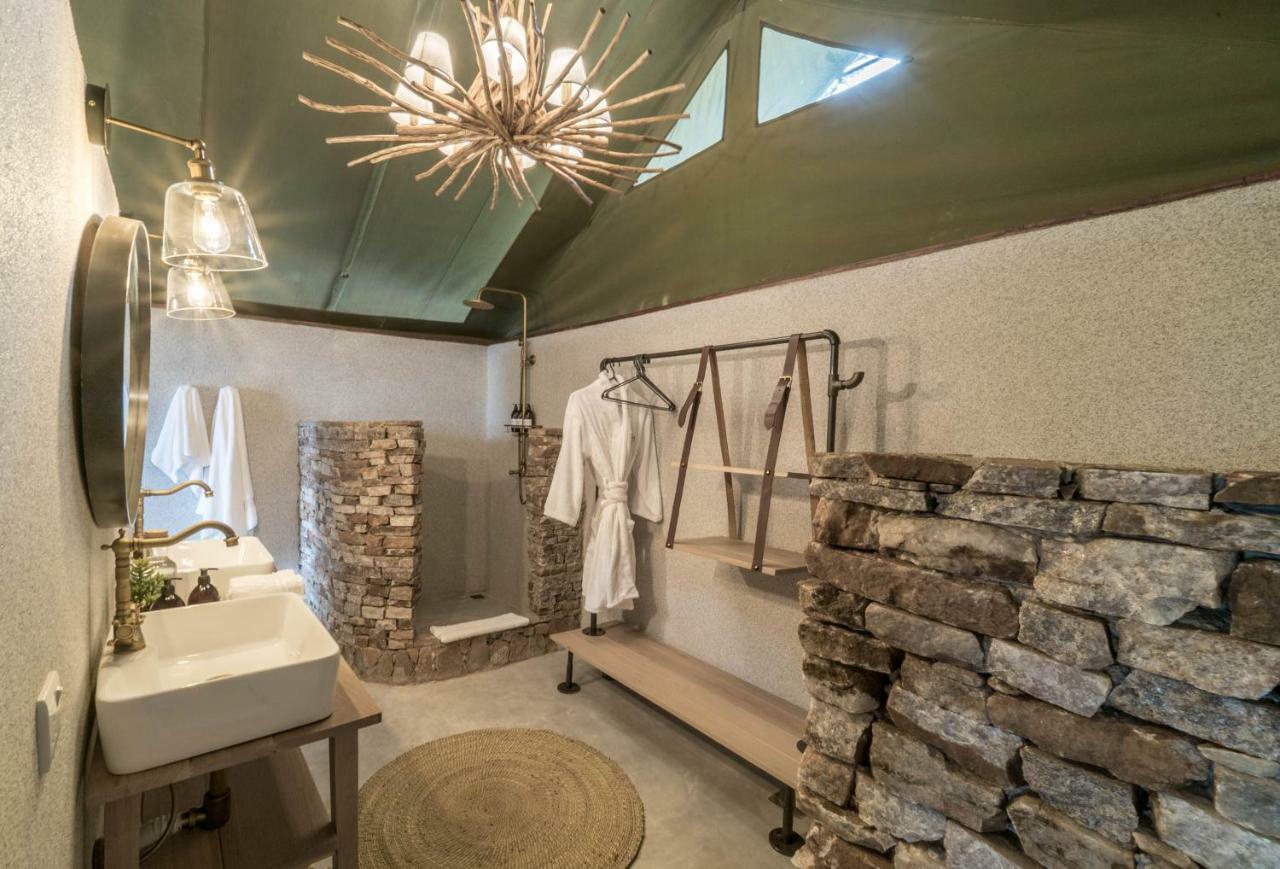 סרנגטי Taasa Lodge מראה חיצוני תמונה