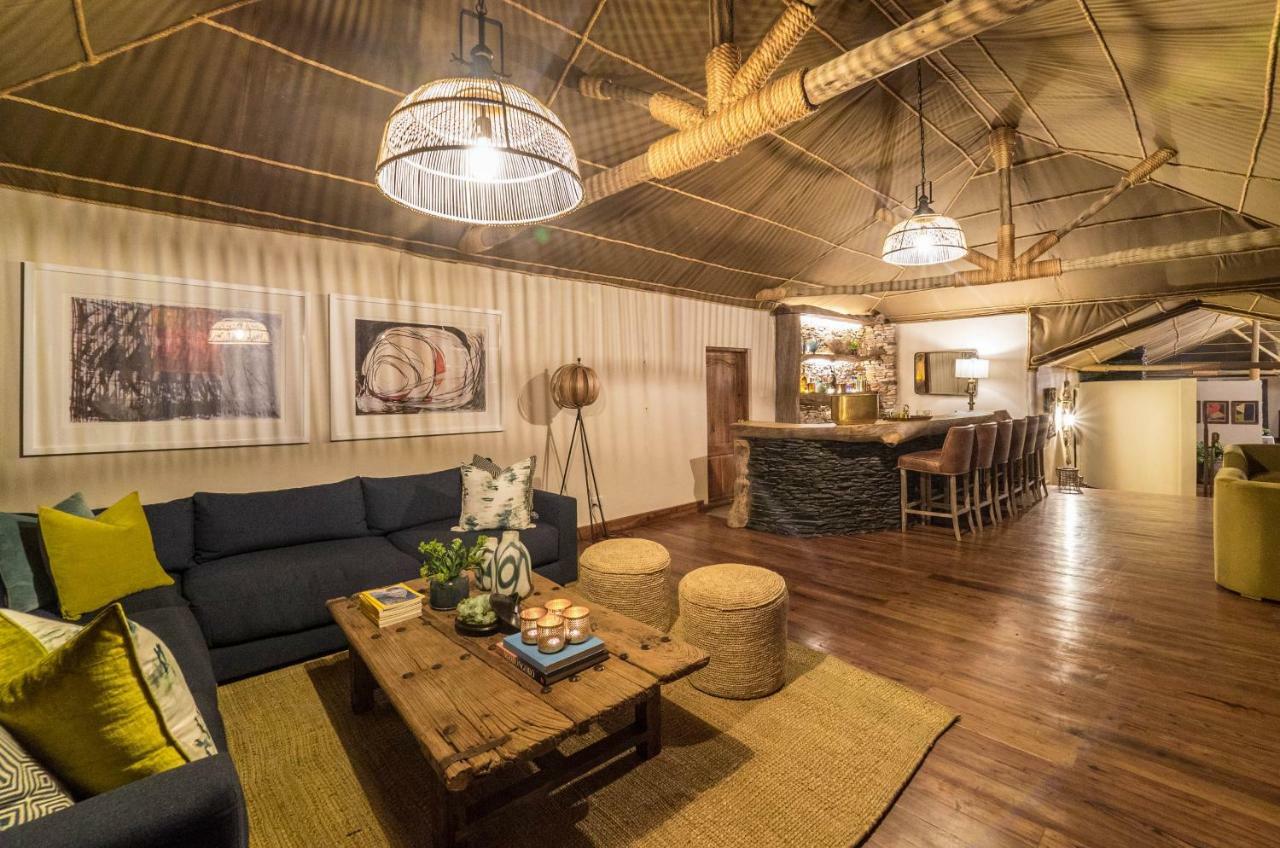 סרנגטי Taasa Lodge מראה חיצוני תמונה