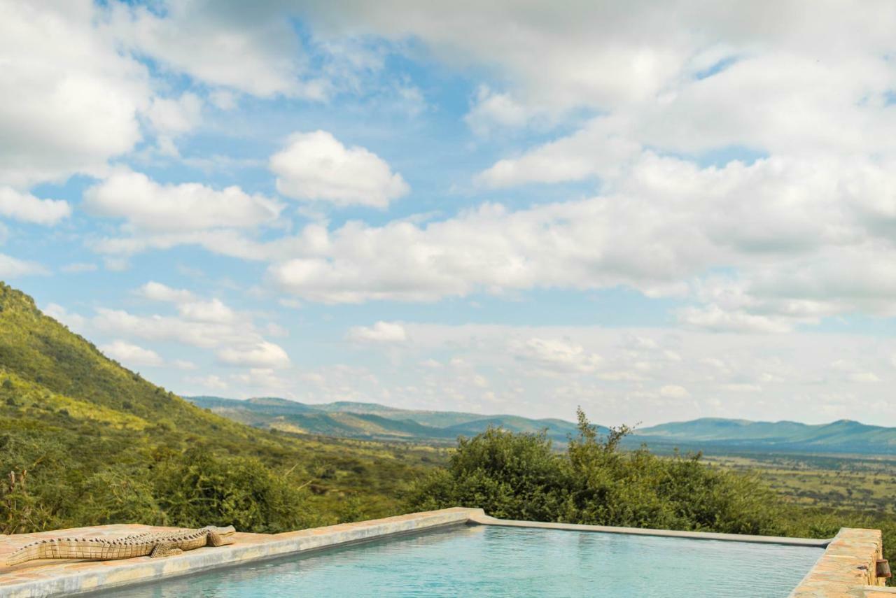 סרנגטי Taasa Lodge מראה חיצוני תמונה